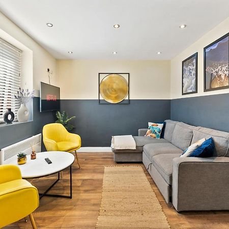 Central Leeds Gem - Parking - Sleeps 6 Apartment Luaran gambar