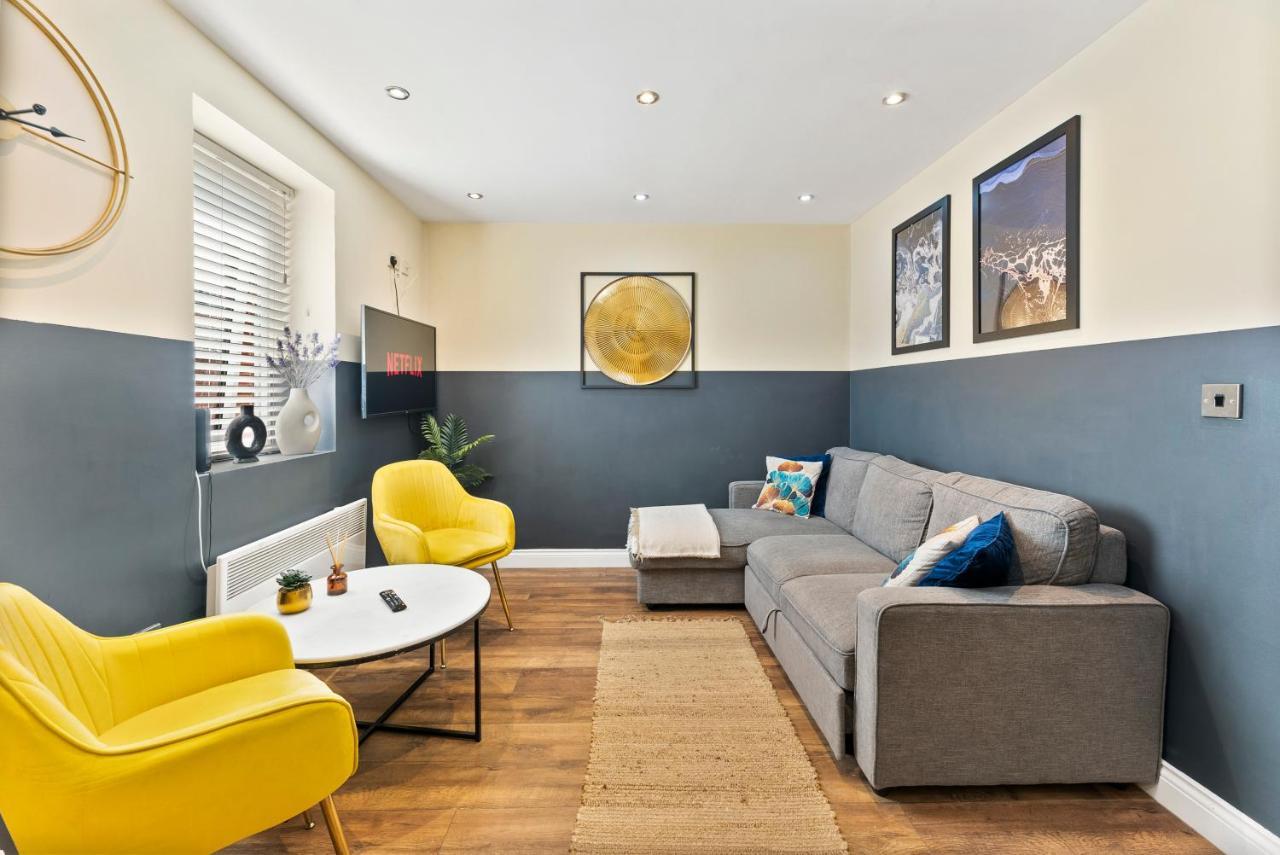 Central Leeds Gem - Parking - Sleeps 6 Apartment Luaran gambar