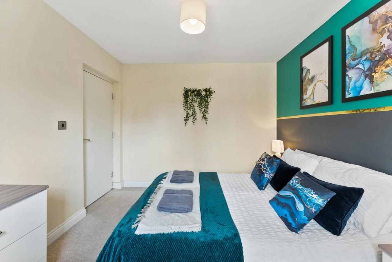 Central Leeds Gem - Parking - Sleeps 6 Apartment Luaran gambar