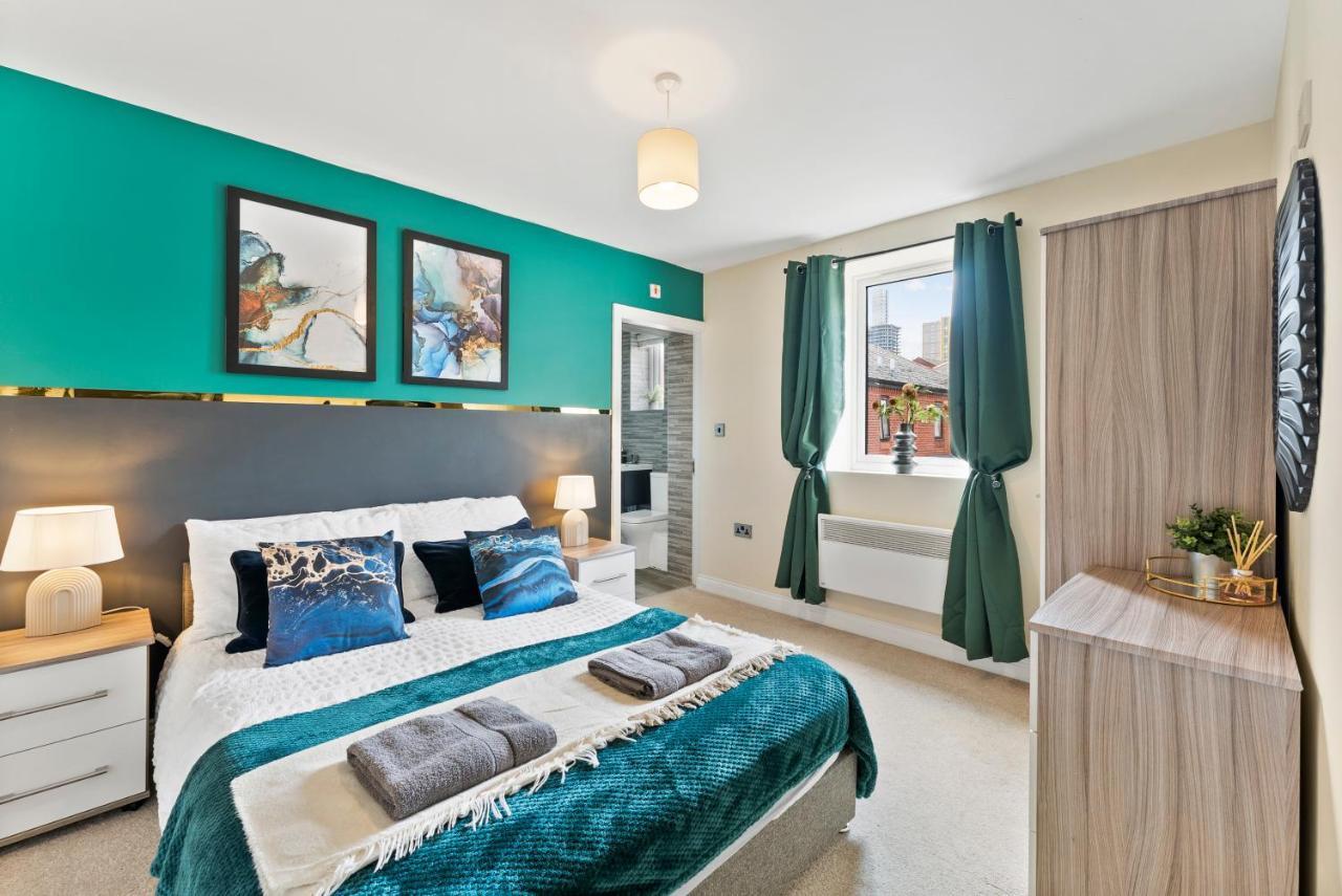 Central Leeds Gem - Parking - Sleeps 6 Apartment Luaran gambar